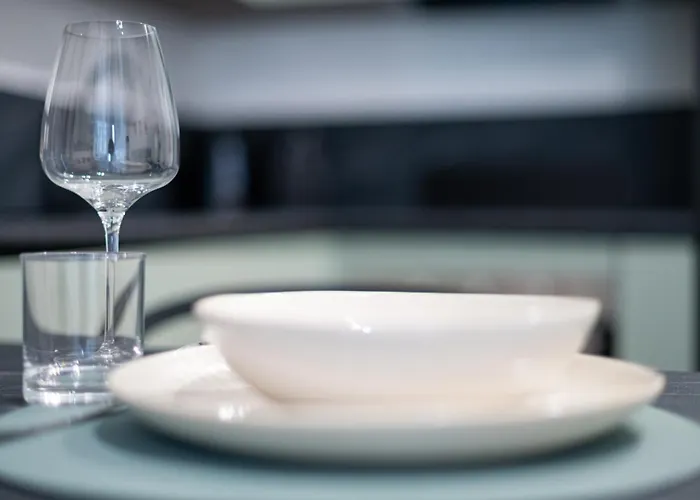 Free Parking New 1bdr With Terrace *